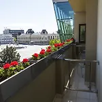 Hotel Centrum With Free Parking Nitra