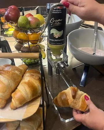 מלון Centrum With Free Parking 4*