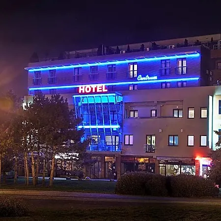 Szálloda Centrum With Free Parking Nyitra