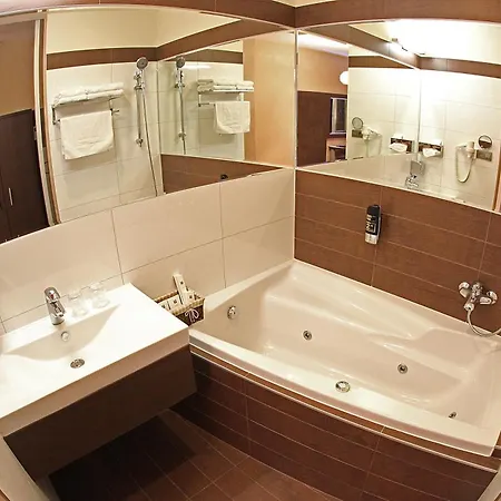 Centrum With Free Parking מלון