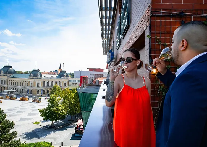 Centrum With Free Parking 4*