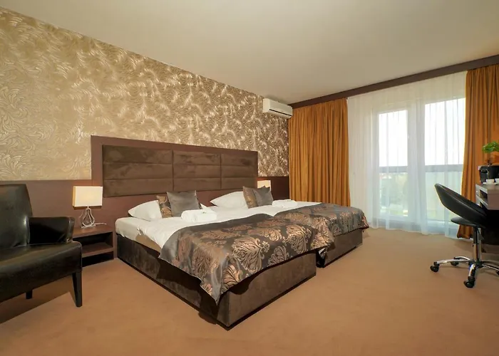 Centrum With Free Parking 4* Nitra